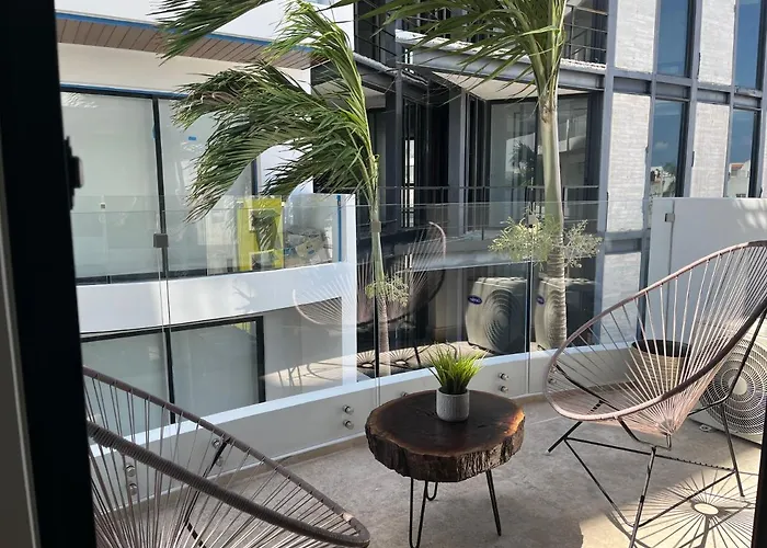 Menesse Midtown 2 206 Y 209 * Playa del Carmen