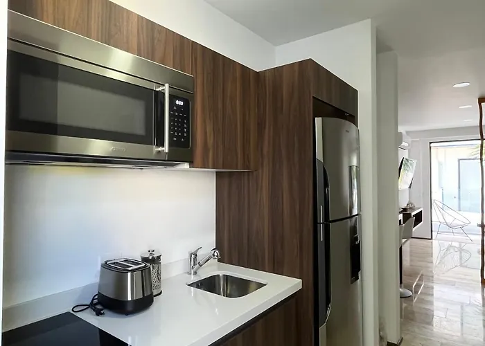 Menesse Midtown 2 206 Y 209